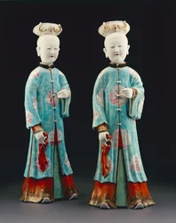 Egy pár női figura, Qianlong időszak, 1736-95 (porcelán)