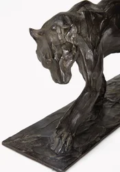 Párduc járás, felemelt hátsó láb, 1904 körül (patinás bronz)