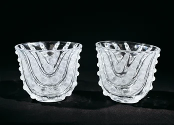 Üvegvázák, kb. 1930, Rene Lalique (1860-1945), gyártó: Rene Lalique et Cie Alsace Glassworks. Franciaország, XX. század.