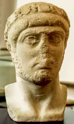 Gratianus császár mellszobra
