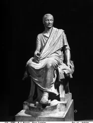 Marcus Claudius Marcellus (i.e. 268-208) szobra (márvány)