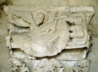 Az autuni Saint-Lazare-székesegyház kápolnája. A 13. század román művészete. Autun, Saône-et-Loire, Burgundia, Franciaország.
