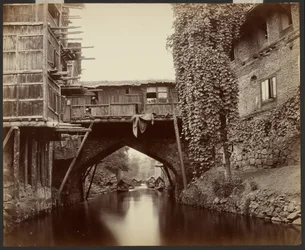 Srinagar; híd a Marqual-csatornán