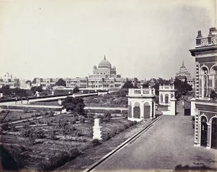 Kilátás a Qaisar Bagh-palotában