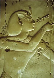 Ókori Egyiptom, Falfestés/faragás, I. Seti életet kap, az ankh jelképezi, I. Seti temploma, Abydos