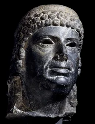 III. Kleopátra feje, bazaltszobor. Egyiptomi civilizáció, Ptolemaioszi korszak, Kr.e. 2. század