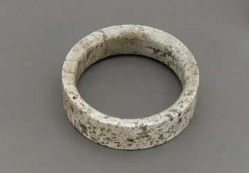 karkötő (jade)