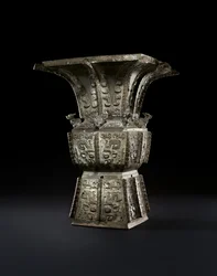 Rituális boros edény, Fangzun (bronz)