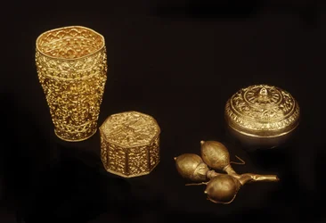 Ayutthaya tárgyak (arany)
