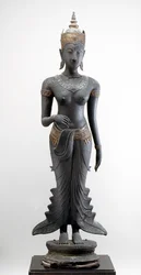 Álló Uma, Sukhothai stílus (aranyozott bronz)