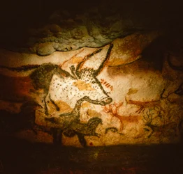 Bikafej festménye a Bikakamrában, Lascaux-barlang