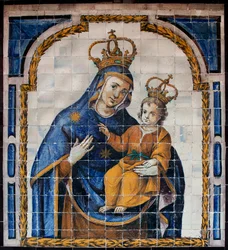 Népünk Boldogasszonya – Azulejos (fajansz) 1670 körül, egy névtelen sevillai, a sevillai (Spanyolország) kolostorból – Sevillai Szépművészeti Múzeum, Spanyolország