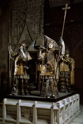 Kolumbusz Kristóf hajós sírja (Cristoforo Colombo, Cristóbal Colón) (1451-1506). A sevillai katedrális (Catedral de Santa María de la Sede), Spanyolország