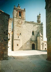 Kilátás a San Mateo templomra