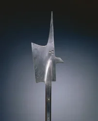 Alabárd, 1480-1500 körül (acél és fa)