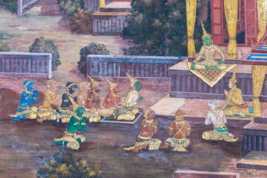 Falfestmény a Ramayana jeleneteit ábrázoló Wat Phra Kaeo-ban, a Királyi Nagy Palota, Bangkok, Thaiföld
