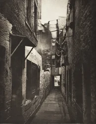 101. számú udvar, High Street (#8)