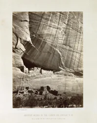 Ókori romok a Cañon de Chelle-ben, N.M. (terület)