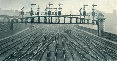 Jelek hídja, 1922.