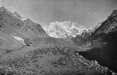 Aconcagua, a Santiagoból Mendozába vezető út közelében, 1911
