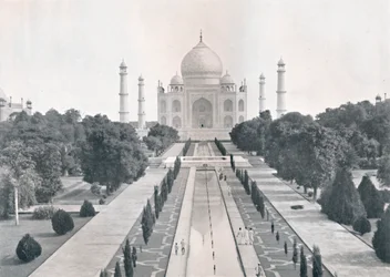 Agra. A Taj Mahal, 1920.