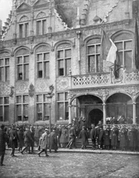 I. Albert belga és Poincare francia elnök találkozik a belgiumi Veurne-ben, 1914. november 1-jén.