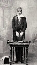 Báró atya, 1883