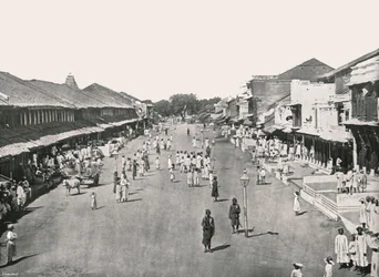 Bazár jelenet, szülőváros, Kalkutta, India, 1895.