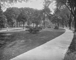 Belle Isle Park, Michigan, USA, 1900.