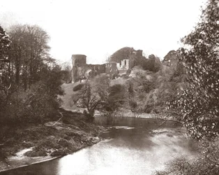 Bothwell kastély, South Lanarkshire, Skócia, 1894.