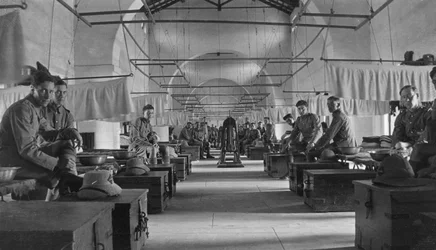 Brit hadsereg laktanya, Agra, India, 1916-1917