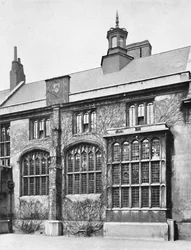 Charterhouse. Hall külseje öböllel, 1925
