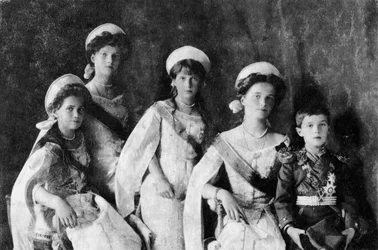 Miklós orosz cár gyermekei, 1910.