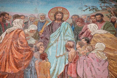 A Megváltó temploma a kiömlött véren vagy a feltámadás temploma ; A gyermekek áldása ; Szentpétervár Oroszország
