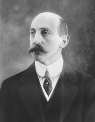 Chaloner ezredes, M. P., 1911