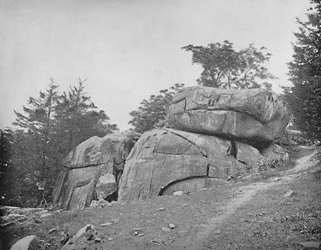 Devils Den, Gettysburg, Pennsylvania, 1897.