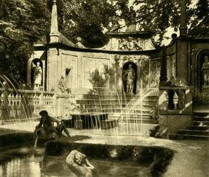 Szökőkutak, Hellbrunni Palota, Salzburg, Ausztria, 1935.