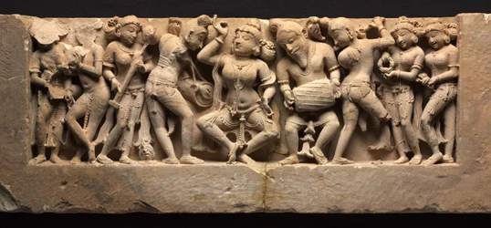 Frieze táncossal és zenészekkel, c. 973.