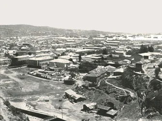 Általános nézet a városról, Valparaiso, Chile, 1895.