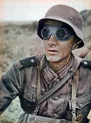 Német motoros katona kelet felé tart, Oroszország, 1942
