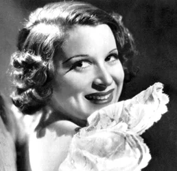Kitty Carlisle Hart amerikai színésznő, 1934-1935