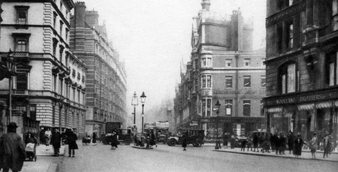 Knightsbridge, London, 1926-1927