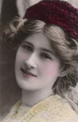 Miss Phyllis Dare, 1890-1975, 1930.