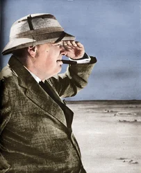 Mr. Churchill kémleli az ellenséget, 1943.
