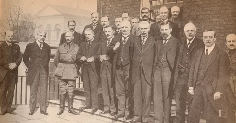 Lloyd George úr, miniszterelnök és néhány kollégája 1917-ben, 1917-ben, 1935-ben