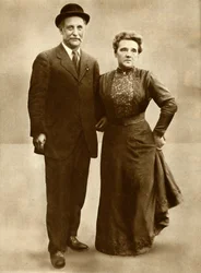 Mr. és Mrs. George Lansbury 1910-ben, 1935-ben.