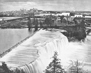 Ottawa, Kanada, Rideau Fallsból, 1900.