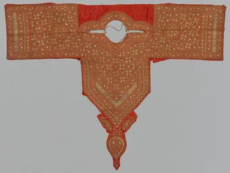 Egy női ruha része, 1800-as évek – 1900-as évek eleje.