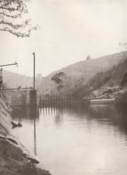 Pirahy elterelő gát a Rio Light and Power Works felső folyásánál, 1914