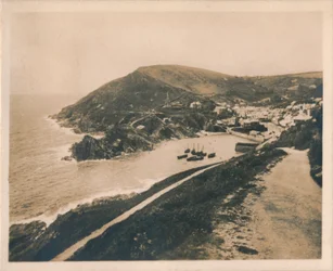 Polperro a Talland Cliff Path-ről, 1927